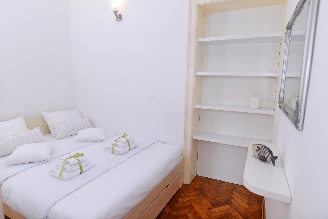 Central Spot Apartments Belgrad Exteriör bild